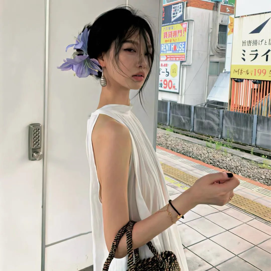 雏燕鸣春